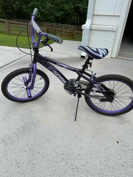 Photo of free kids bike - northeast Cumming (Northeast Cumming) #1