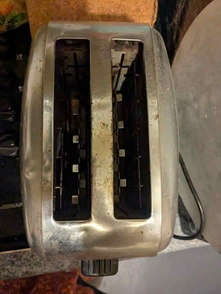 Photo of free Russell Hobbs toaster (N19 archway) #2