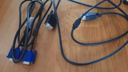 Photo of free VGA cables (Byfleet KT14) #1