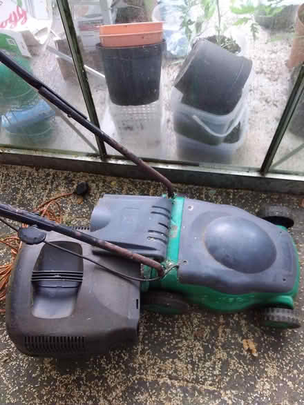 Photo of free Lawnmower (Old Kilpatrick G60) #3
