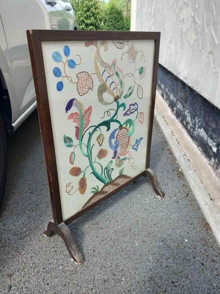 Photo of free Embroidered fire screen (CH5) #1