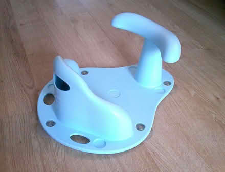 Photo of free Baby's blue bath seat (Great Sankey, WA5 1UY) #3