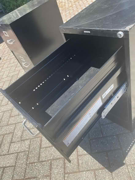 Photo of free Two HON two drawer filing cabinets (Tiburon - near Corte Madera) #3