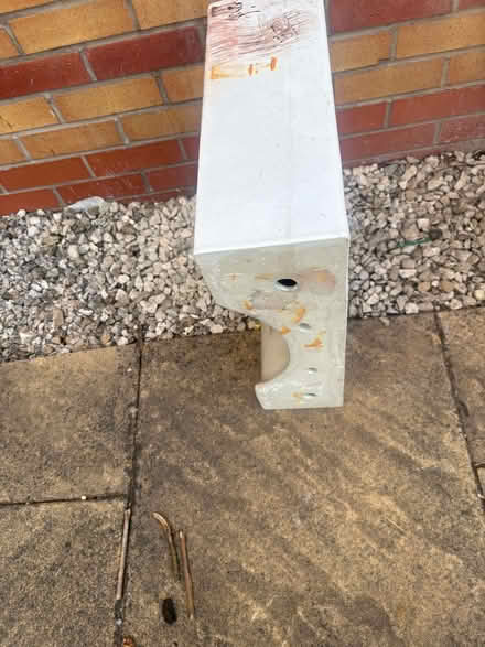 Photo of free Wash Basin (Hixon ST18) #3