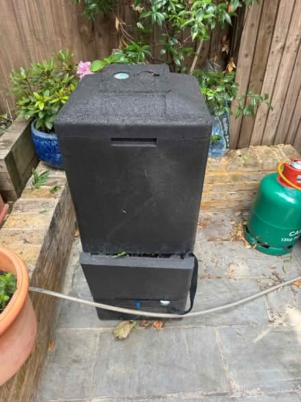 Photo of free BBQ & Compost Bin (Arlingford Road SW2) #3