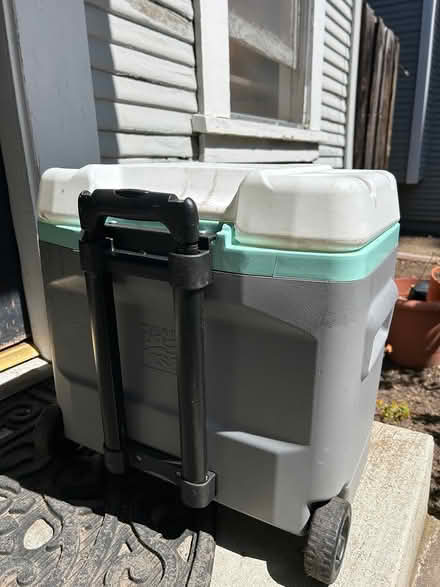Photo of free Rolling Cooler (Shoreline West Mountain View) #2