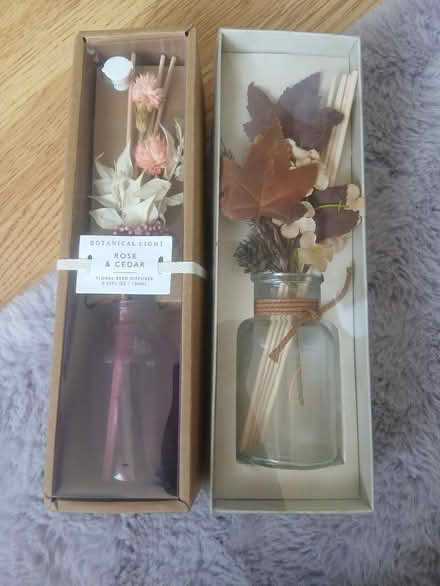 Photo of free 2 x decorative floral vases (RG6 Lower Earley) #1