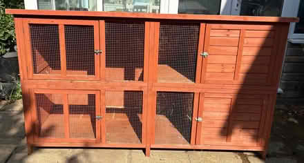 Photo of free Rabbit hutch (Chipping Norton OX7) #1