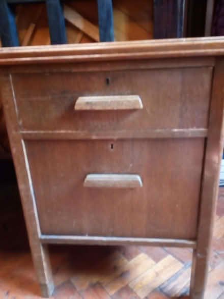 Photo of free Desk (Walton Manor OX2) #2