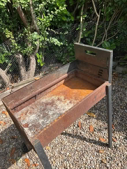 Photo of free Barbecue (Chesterfield S40) #2