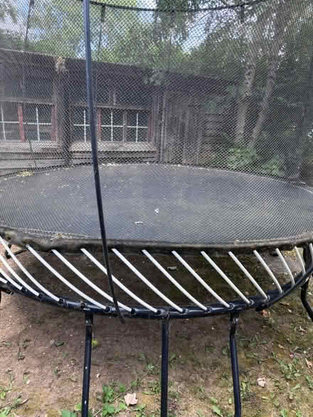Photo of free 10ft Springfree trampoline (Hemel Hempstead HP2) #1