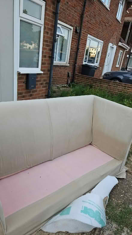 Photo of free New sofa (stroud green N4) #1