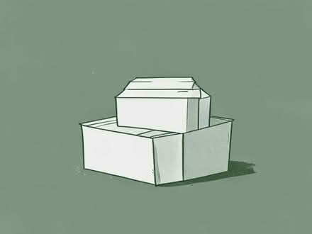 Photo of Cardboard box’s or plastic bags (Blakeney GL15) #1