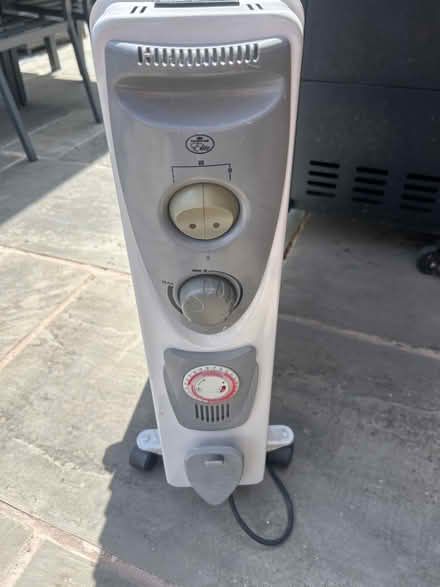 Photo of free Oil filled radiator (Hook KT9) #2