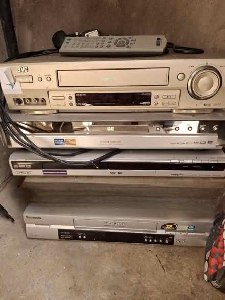Photo of free 2X DVD recorders -untested (Kings Langley WD4) #1