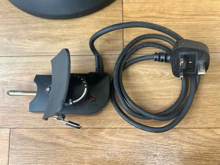 Photo of free Rosemary Conley electric wok (KT6 Surbiton) #2