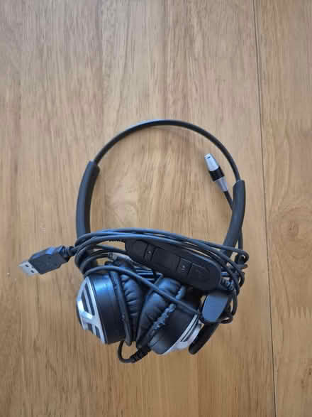 Photo of free USB headset (Tunbridge Wells TN1) #2