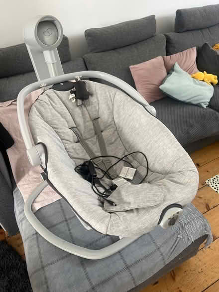 Photo of free Baby Swing (Harlesden NW10) #1