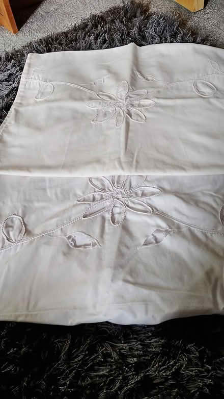 Photo of free Vintage pillow slips (Chesser EH14) #1
