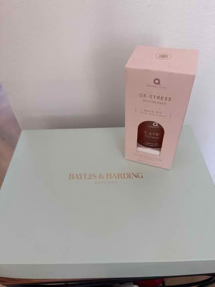 Photo of free Baylis & Harding gift set/bath oil (West Norwood SW16) #1