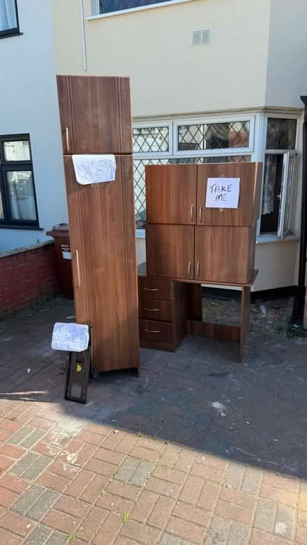 Photo of free wardrobes (Hounslow west TW4) #4