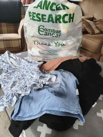 Photo of free Bundle of baby girls clothes (Le65) #1