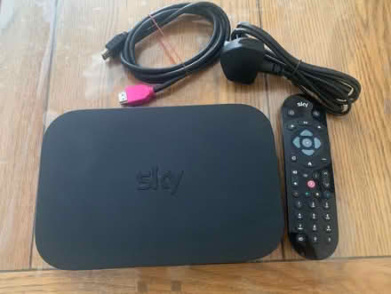 Photo of Sky Q mini box (Sevenoaks TN13) #1