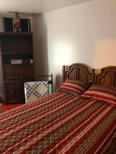 Photo of free furniture (Fort Allen) #2