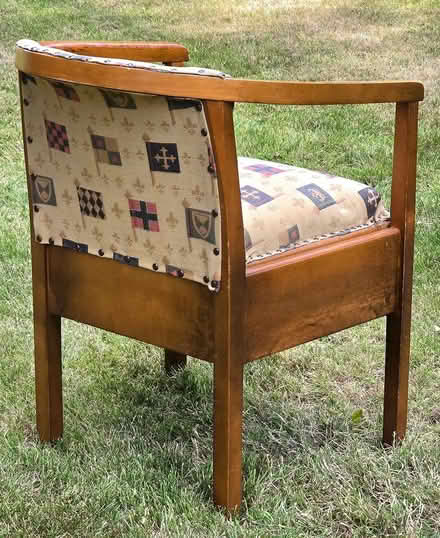 Photo of free Sturdy Bent Wood commode chair (Llandderfel LL23) #4
