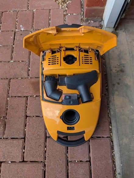 Photo of free Vacuum cleaner (Medbourne MK5) #2