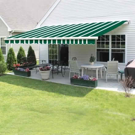 Photo of outdoor canopy (Market Harborough LE16) #3