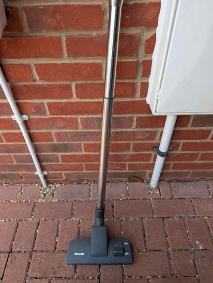 Photo of free Vacuum cleaner (Medbourne MK5) #3