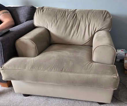 Photo of free Armchair (preston PR3) #1
