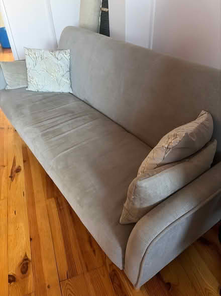 Photo of free sofa (Neithrop OX16) #2