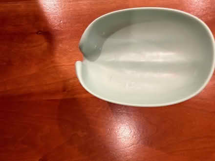 Photo of free soap dish (Cushing Square) #1