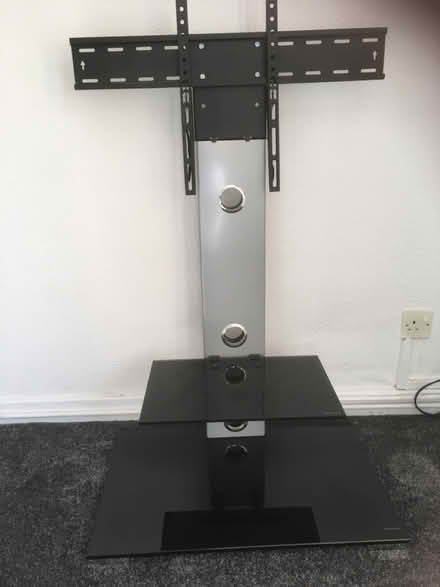 Photo of free Tv stand (South Elmsall) #1