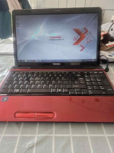 Photo of free toshiba laptop (Croydon, Shirley CR0) #2