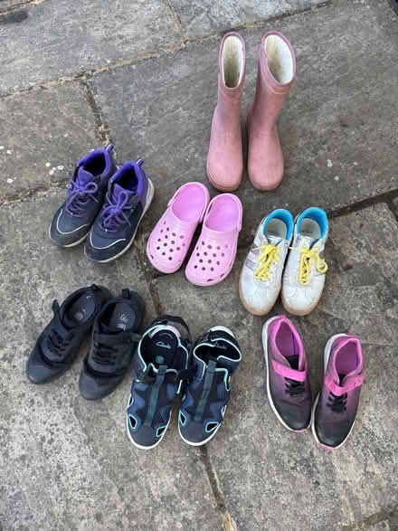 Photo of free Assorted children’s shoes ~2-2.5 (Headington OX3) #1