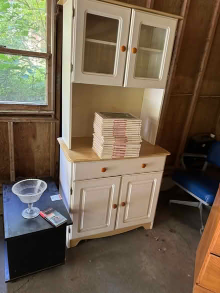 Photo of free House cleanout (Hallwood Dr Surry) #2