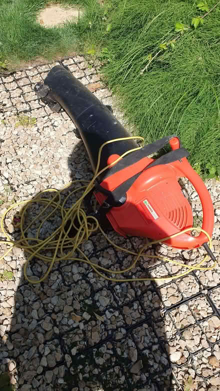 Photo of free Electric leaf blower (Kidlington OX5) #1