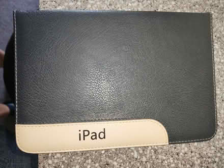 Photo of free iPad case (Carterton OX18) #1