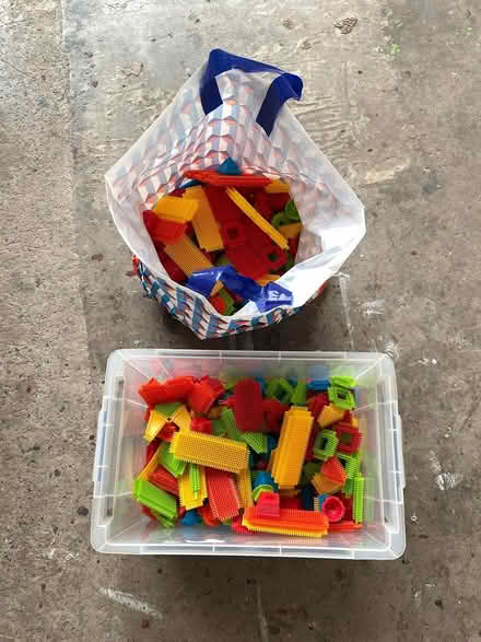 Photo of free Stickle Bricks building blocks (S7 Nether Edge) #2