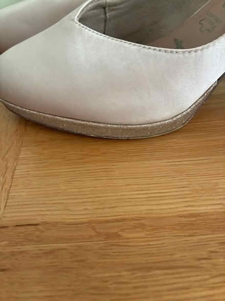 Photo of free Tamaris heeled shoes (Cottam PR4) #3