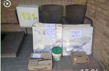 Photo of free Large Kitchen/Bathroom Wall Tiles (Willesden Green NW10) #2