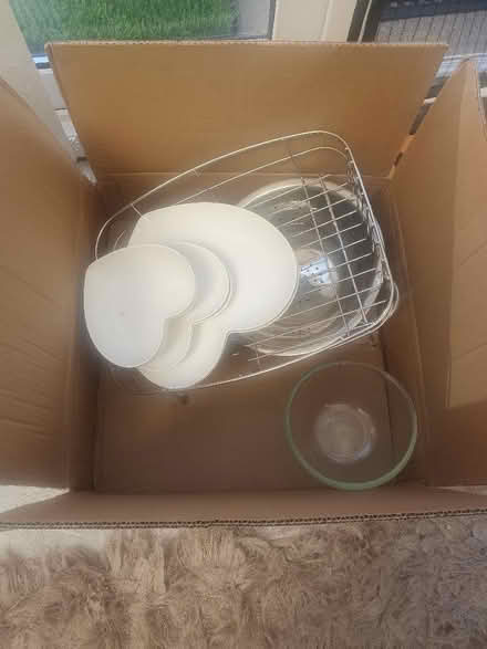Photo of free Selection of kitchen stuff (Elstow MK42) #1