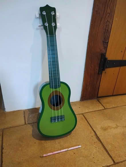 Photo of free Ukulele (Sutton OX29) #1