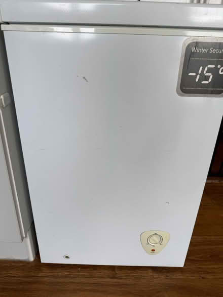 Photo of free Chest freezer (Great Mongeham CT14) #1