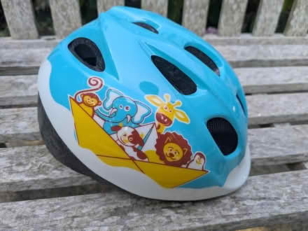 Photo of free BTWIN Baby Cycle Helmet 36-53cm (Stonesfield OX29) #1