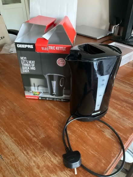 Photo of free Black electric kettle (Nutfield RH1) #1