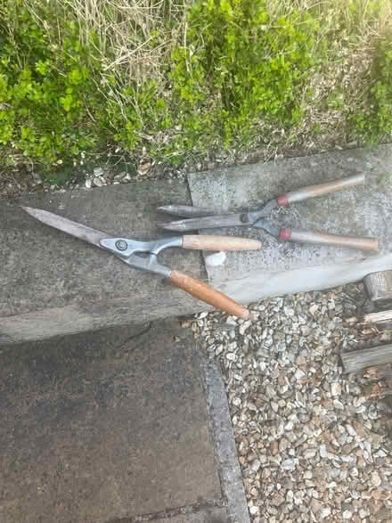 Photo of free 2 pairs of shears (Chelynch BA4) #1